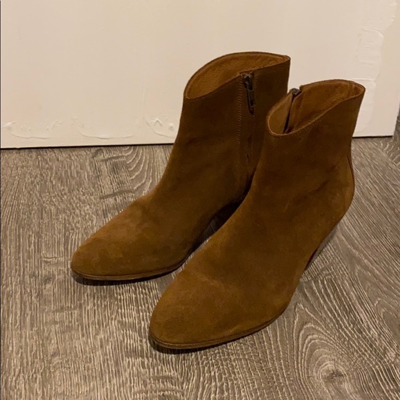 Isabella Marant suede ankle bootie - Picture 7 of 8